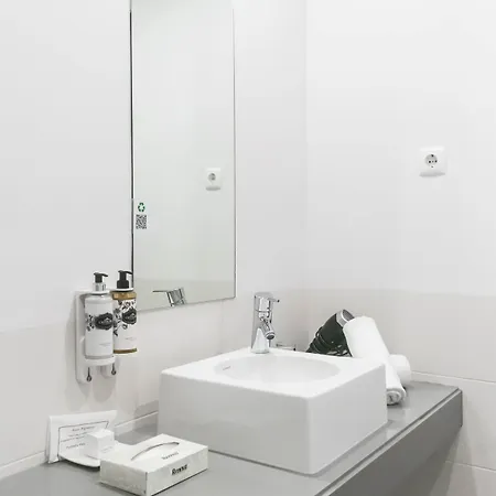 도리스 스위트 *