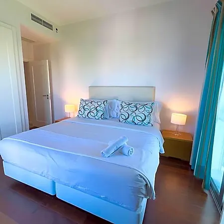 Doris Apartment