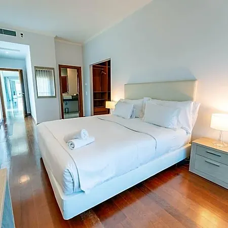 Doris Apartment